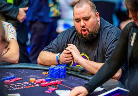 На WSOP online раннер-апом стал Крис Ханикен